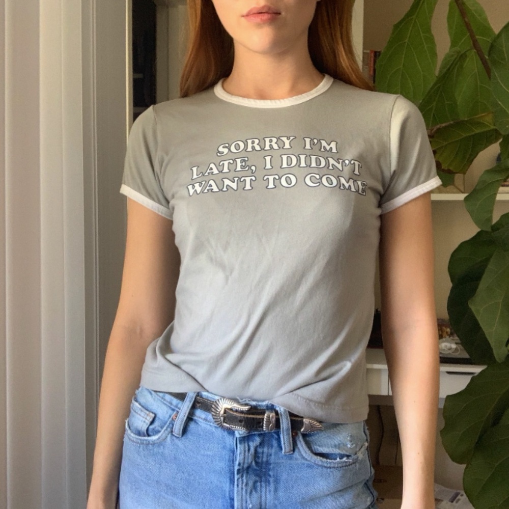 Jac Vanek Gray "Sorry I'm Late" Graphic T-Shirt - Picture 2 of 5